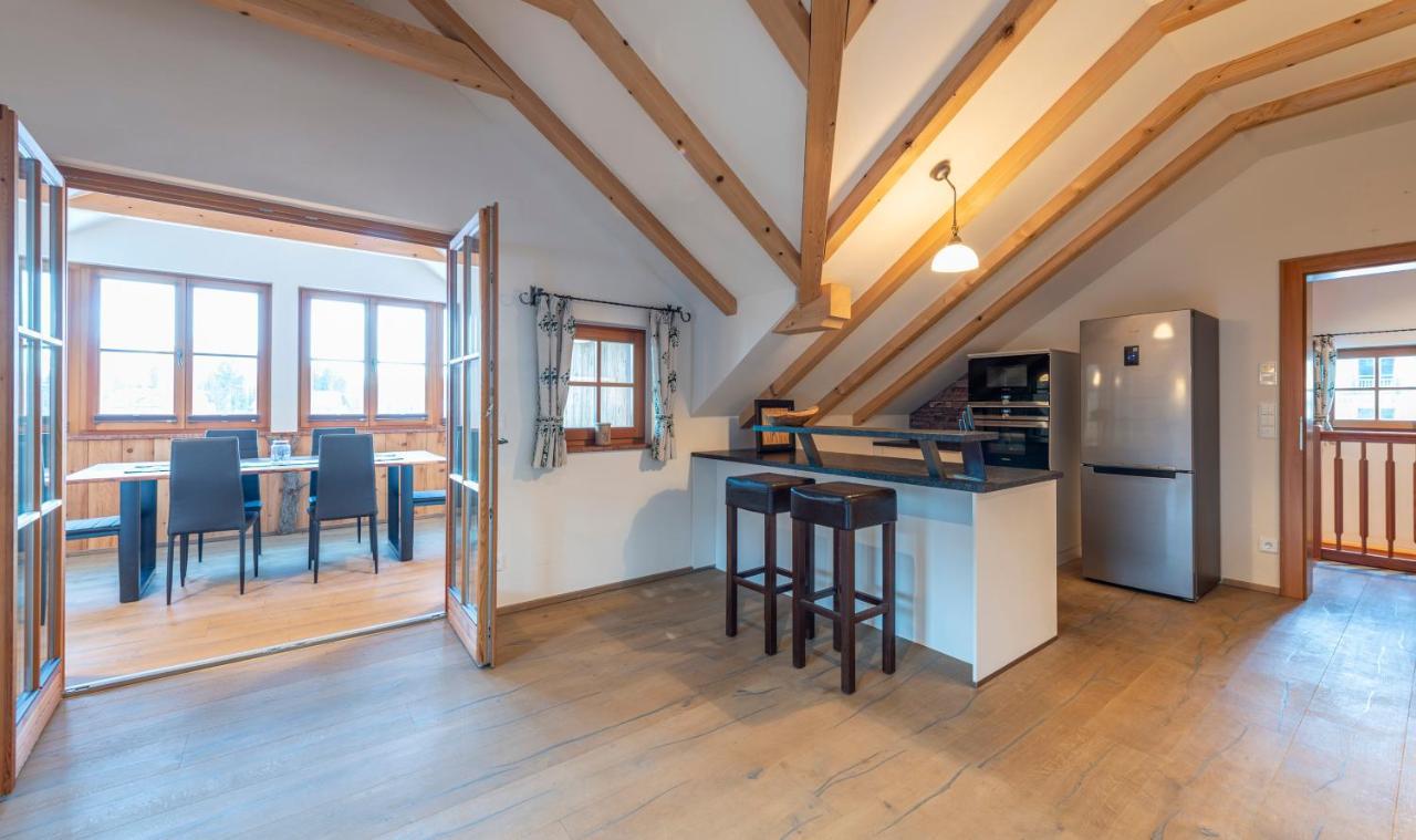 Ferienwohnung Strubreiter ストローブル エクステリア 写真